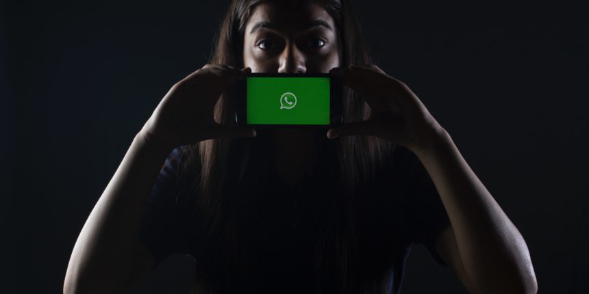 como fazer atendimento via WhatsApp
