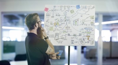 O que é funil de atendimento e como ele se diferencia do funil de vendas?
